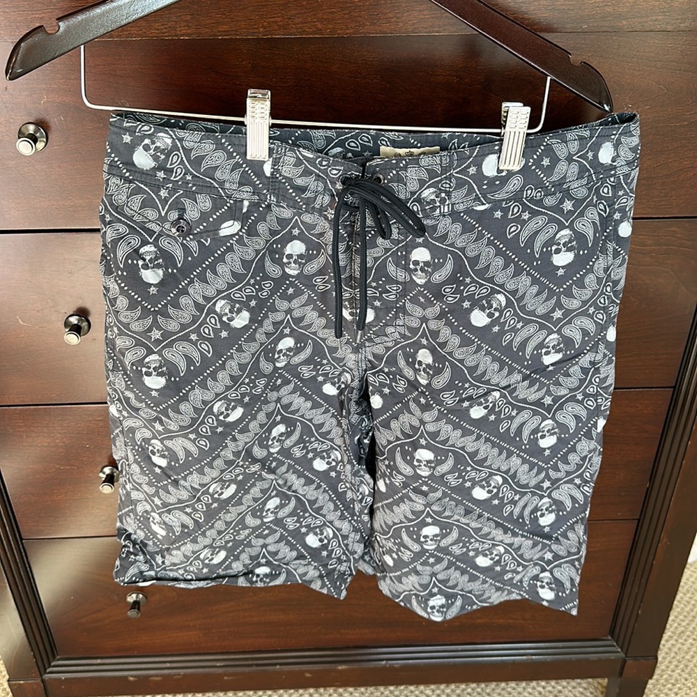 Juicy Couture Size M Board Shorts. No fade or stains. Worn 1x.
